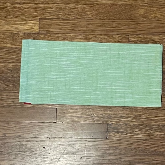 NWT WORLD MARKET Green Santa and Reindeer Cocoa Embroidered Kitchen Towel Set - Picture 4 of 4